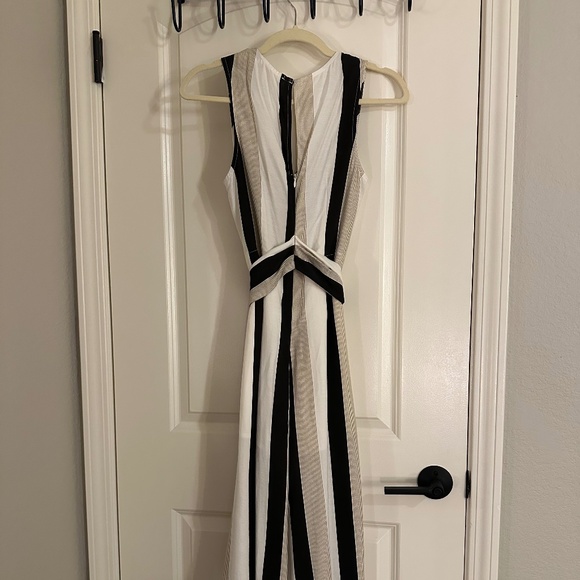 All In Favor Jumpsuit Size XS - Picture 5 of 15